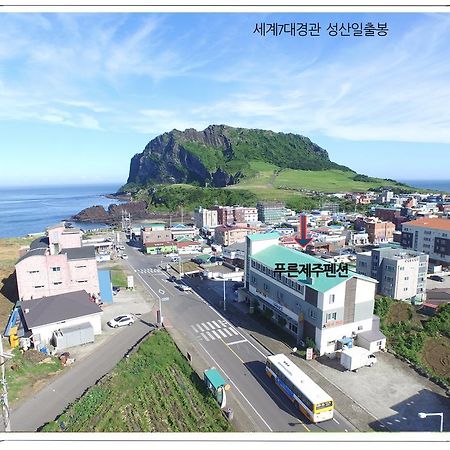 סאוגוויפו Pureun Jeju Pension מראה חיצוני תמונה